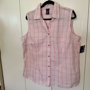 Button up sleeveless blouse
